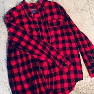 Large Plaid shirt - Women’s